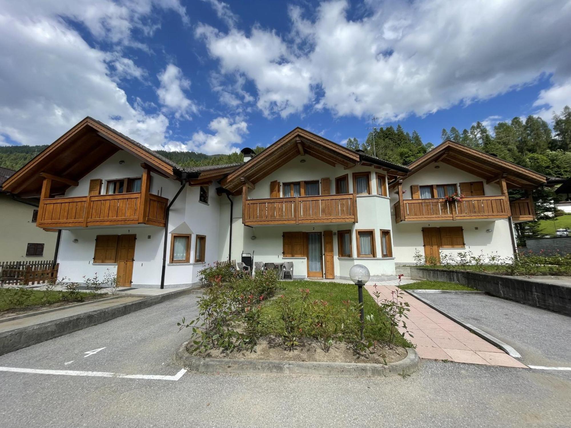 Residence Valentino Пинцоло Экстерьер фото